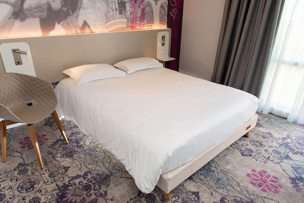 Brit Hotel Nantes Vigneux - L'Atlantel Rom bilde
