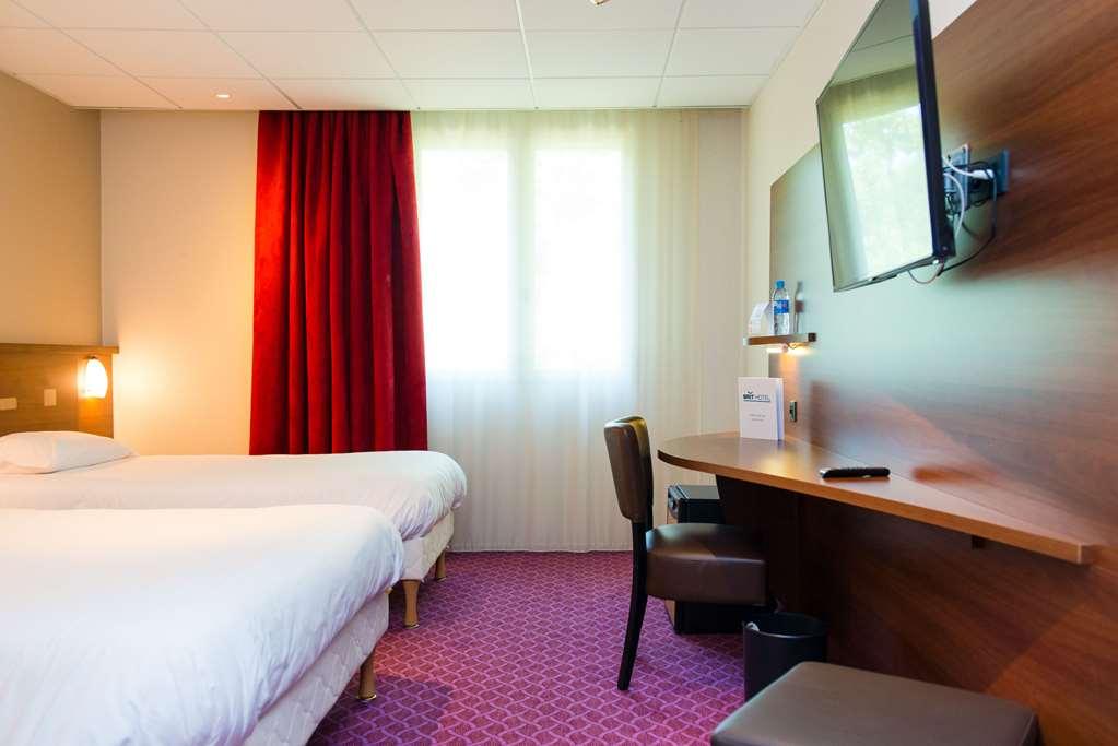 Brit Hotel Nantes Vigneux - L'Atlantel Rom bilde